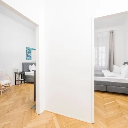 Anna And Friends * Štýrský Hradec