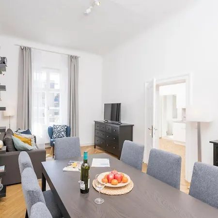 Anna And Friends Štýrský Hradec