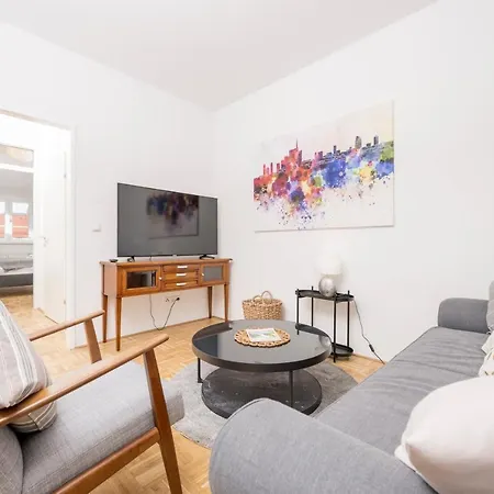 Anna And Friends Apartamento