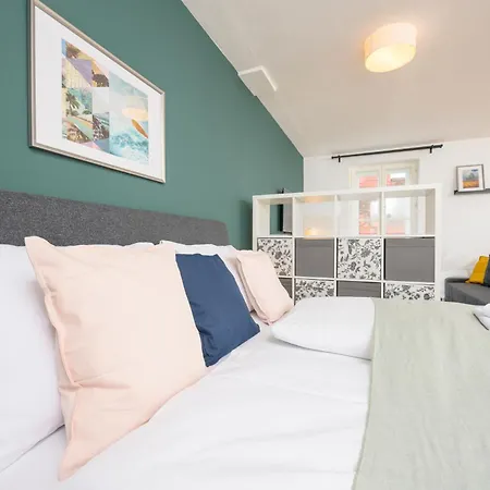 Anna And Friends Apartamento