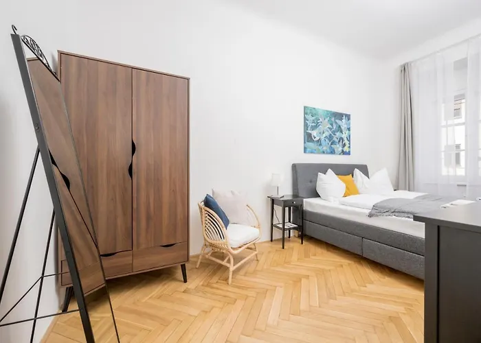 Anna And Friends * 格拉茨